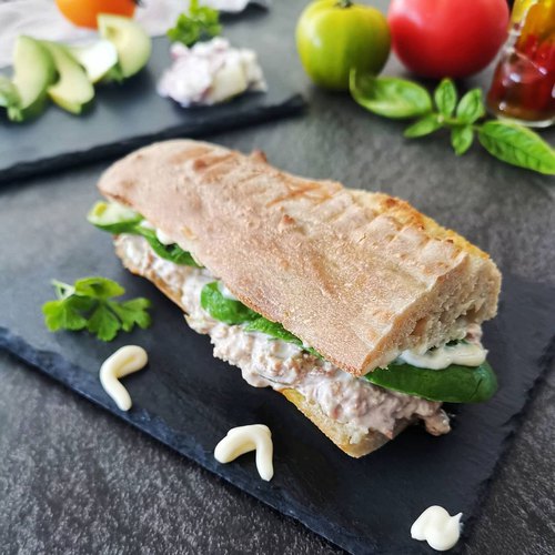 Panini avocat thon mayo